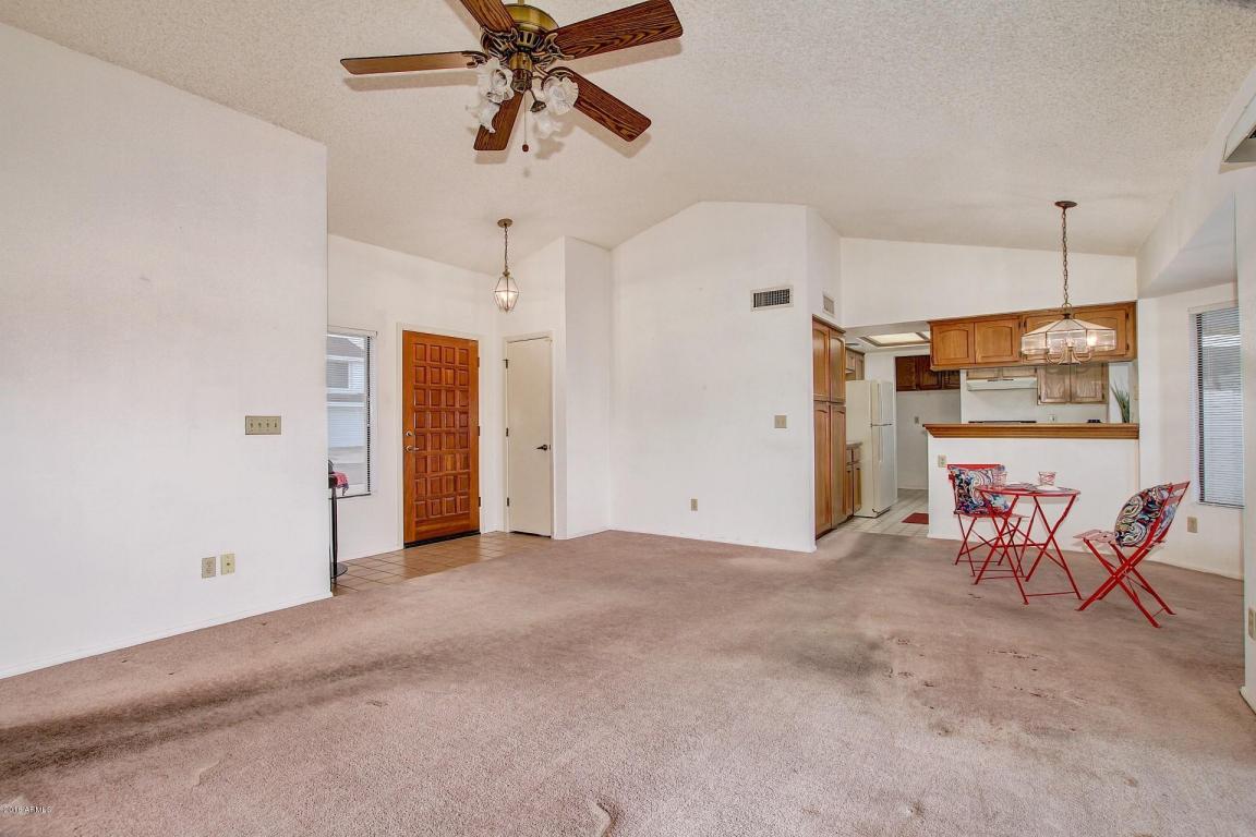 3310 E Topeka Dr, Phoenix, AZ 85050 photo 2