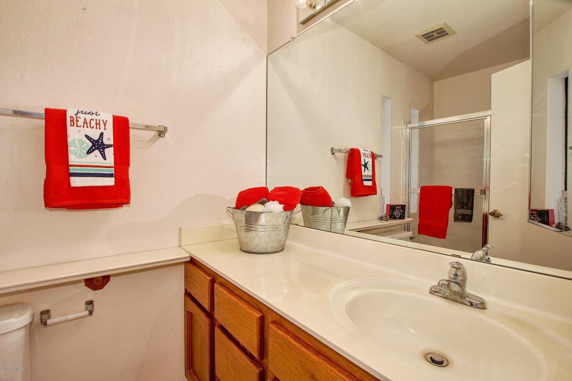3310 E Topeka Dr, Phoenix, AZ 85050 photo 15