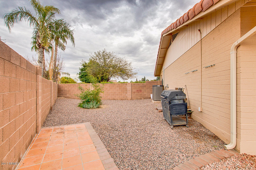 7702 S Terrace Rd, Tempe, AZ 85284 photo 17