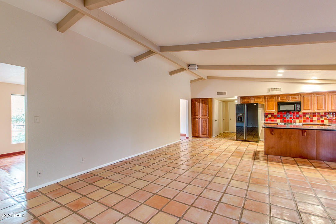 7702 S Terrace Rd, Tempe, AZ 85284 photo 7