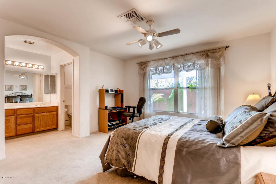 831 E Michigan Ave, Phoenix, AZ 85022 photo 14