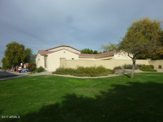 209 N 76th Pl, Mesa, AZ 85207 photo 4