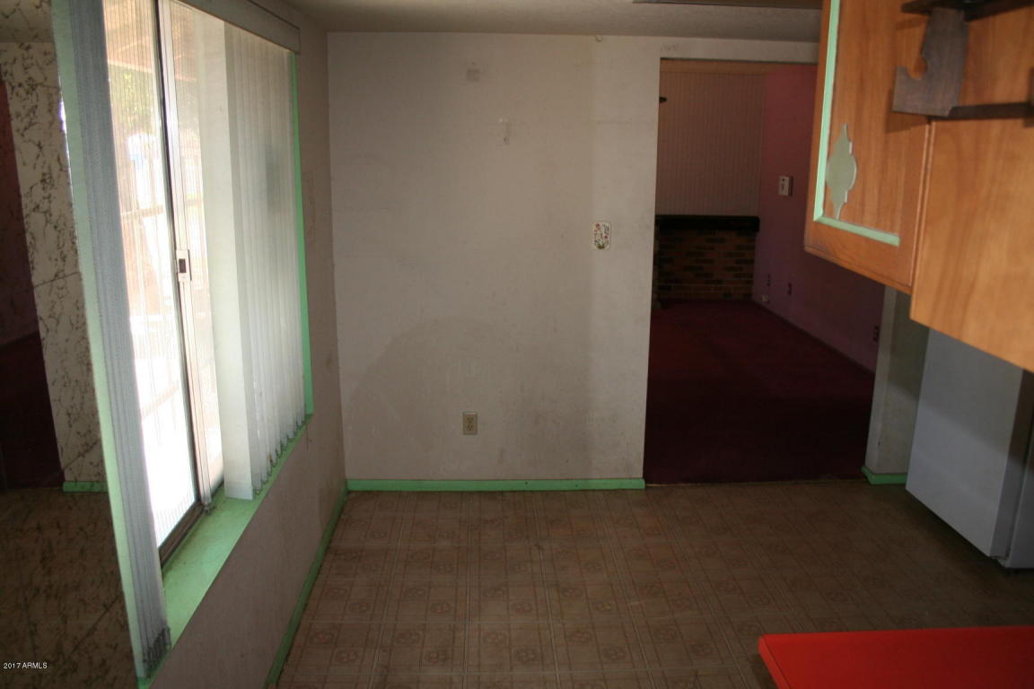 932 E Caldwell St, Phoenix, AZ 85042 photo 8