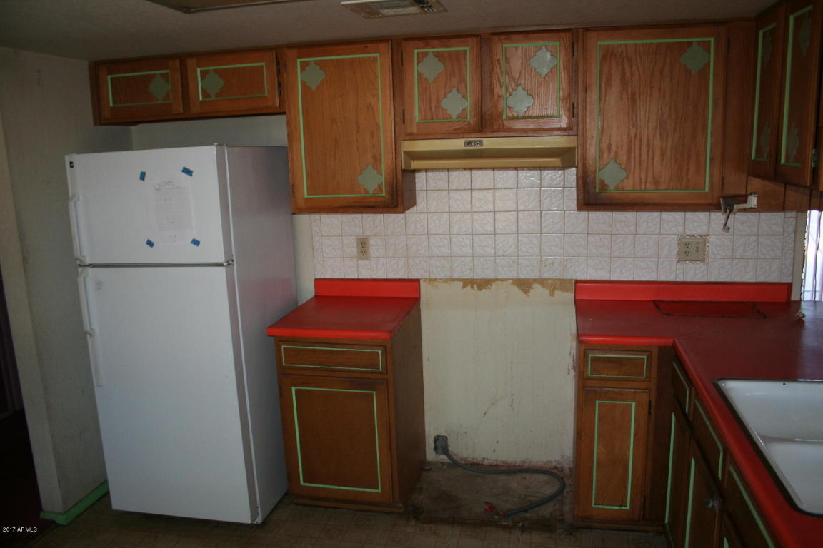 932 E Caldwell St, Phoenix, AZ 85042 photo 9