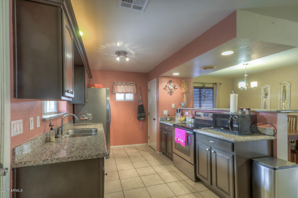 1307 E Saint Charles Ave, Phoenix, AZ 85042 photo 10