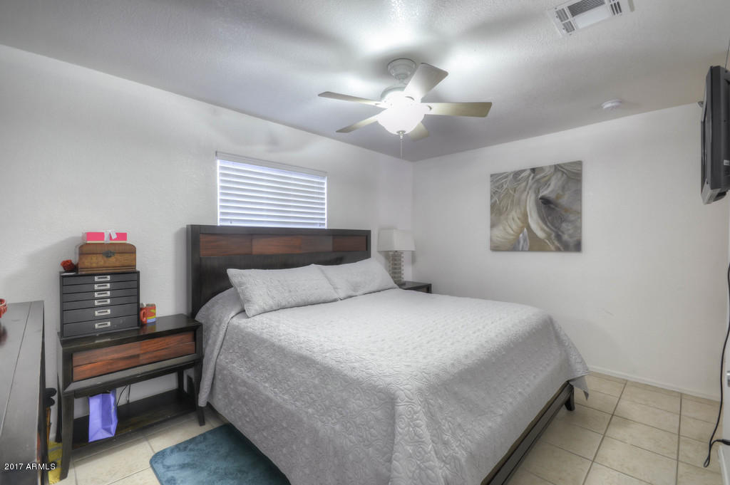 1307 E Saint Charles Ave, Phoenix, AZ 85042 photo 16
