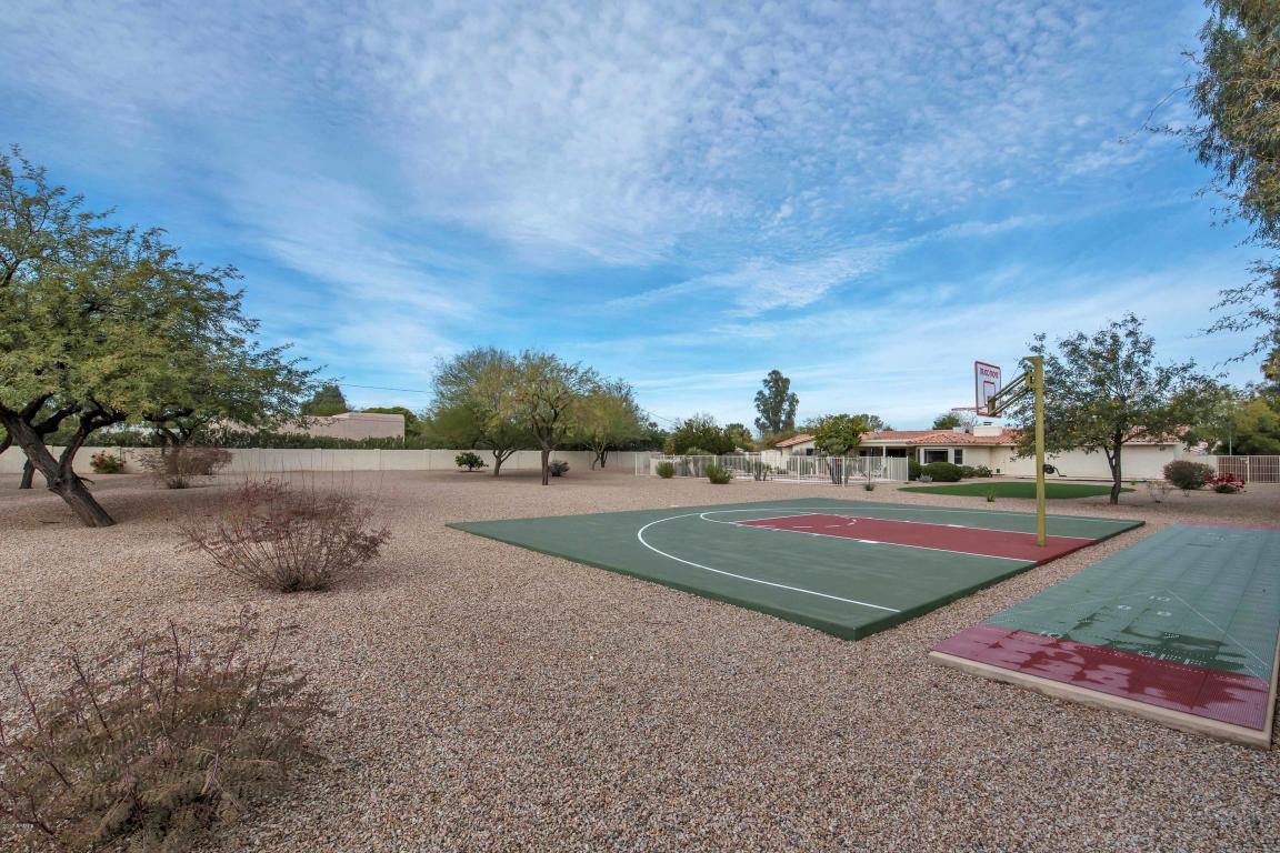 4637 E Cholla St, Phoenix, AZ 85028 photo 37