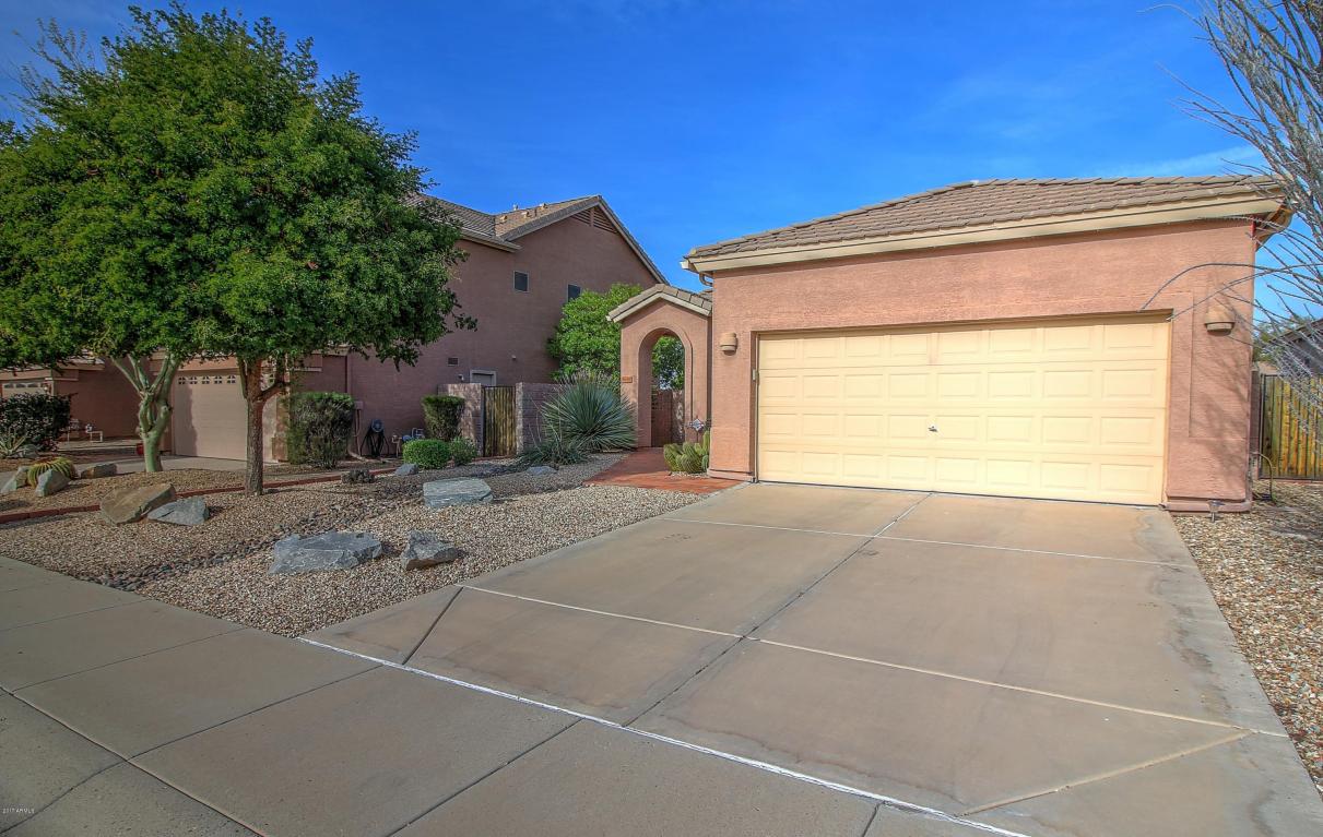 4648 E Chisum Trl, Phoenix, AZ 85050 photo 3