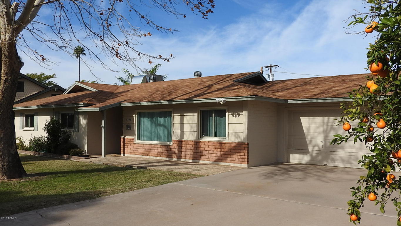 5208 E Weldon Ave, Phoenix, AZ 85018 photo 2