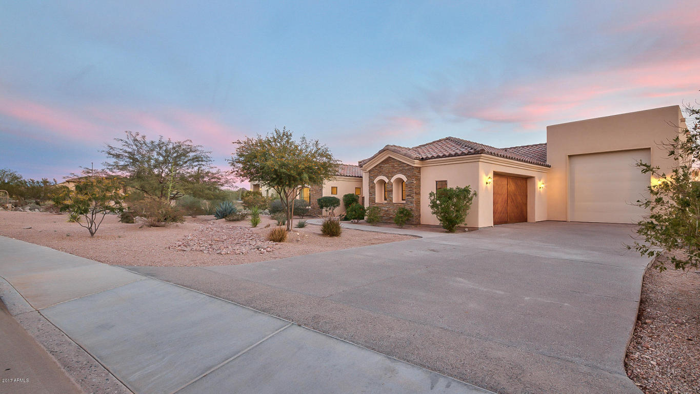 8327 E Leonora St, Mesa, AZ 85207 photo 19