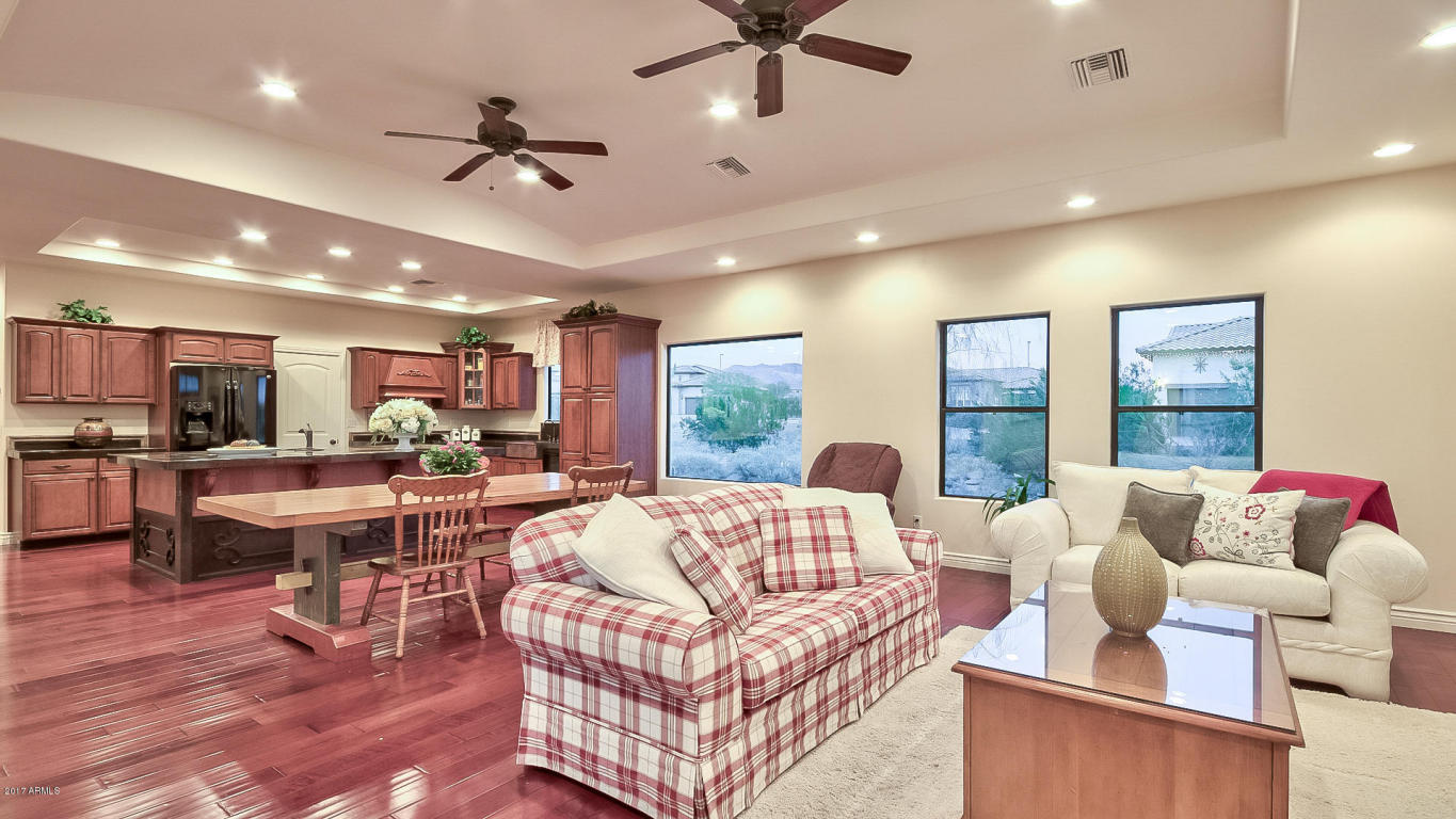8327 E Leonora St, Mesa, AZ 85207 photo 40