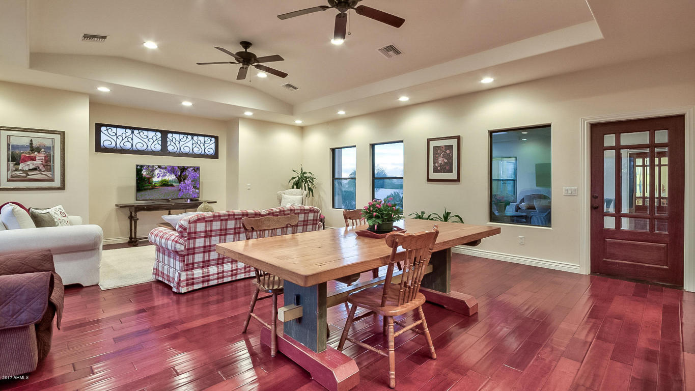 8327 E Leonora St, Mesa, AZ 85207 photo 22