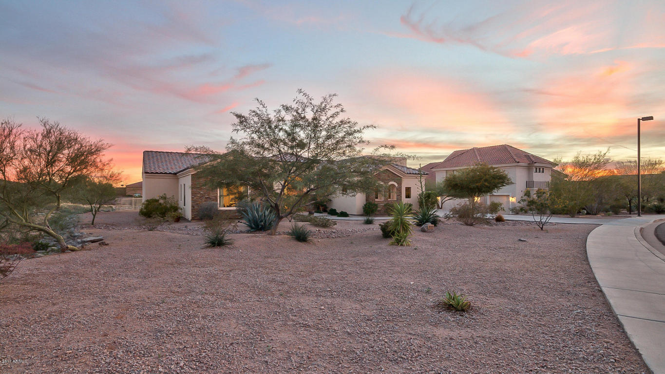 8327 E Leonora St, Mesa, AZ 85207 photo 23