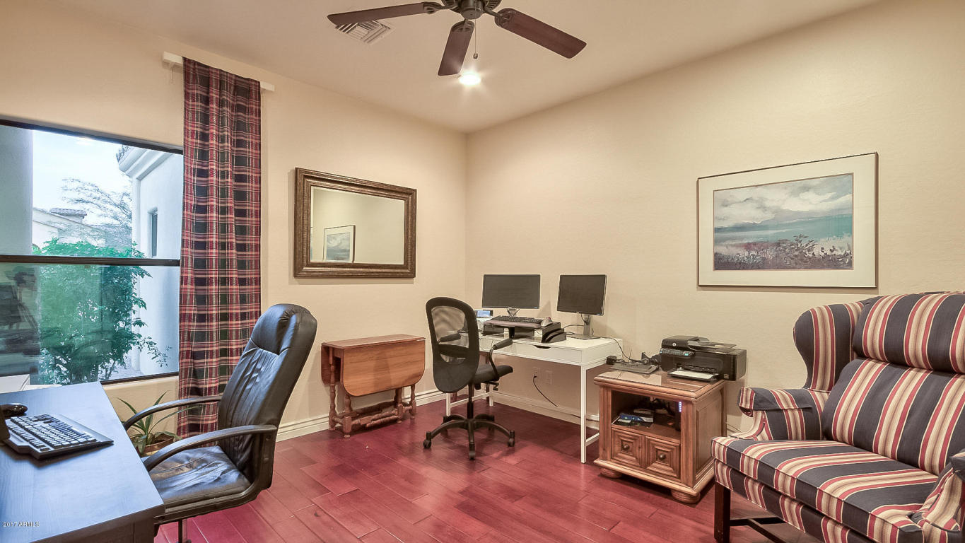 8327 E Leonora St, Mesa, AZ 85207 photo 18