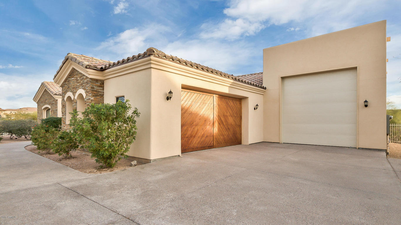 8327 E Leonora St, Mesa, AZ 85207 photo 57