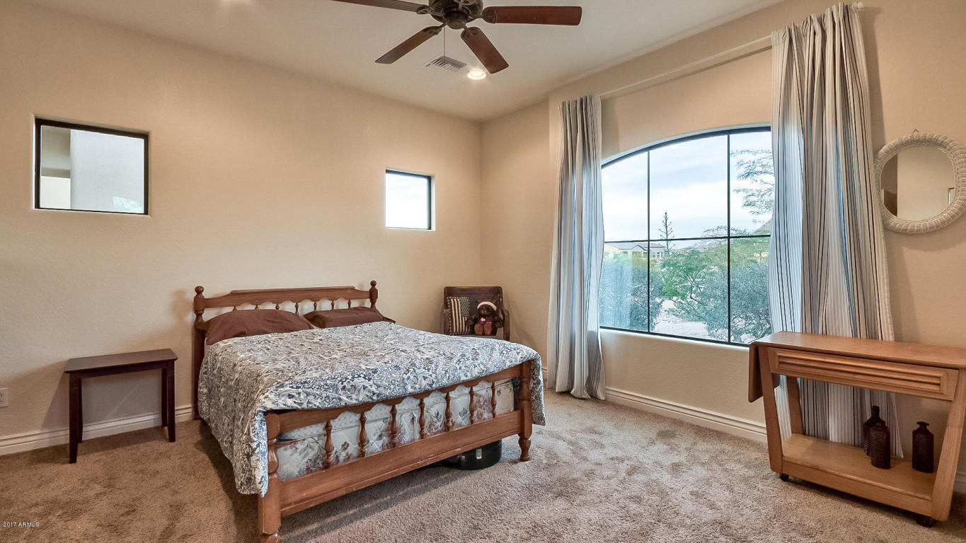 8327 E Leonora St, Mesa, AZ 85207 photo 16