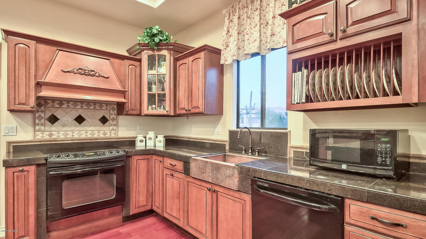 8327 E Leonora St, Mesa, AZ 85207 photo 14