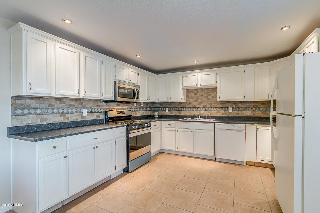 3720 Eugie Ave, Phoenix, AZ 85032 photo 7