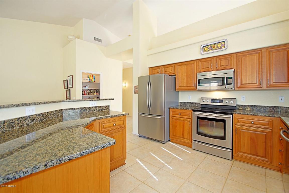 2513 E Glenhaven Dr, Phoenix, AZ 85048 photo 9