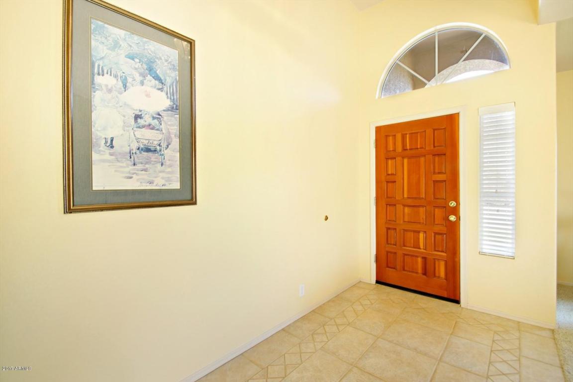 2513 E Glenhaven Dr, Phoenix, AZ 85048 photo 4