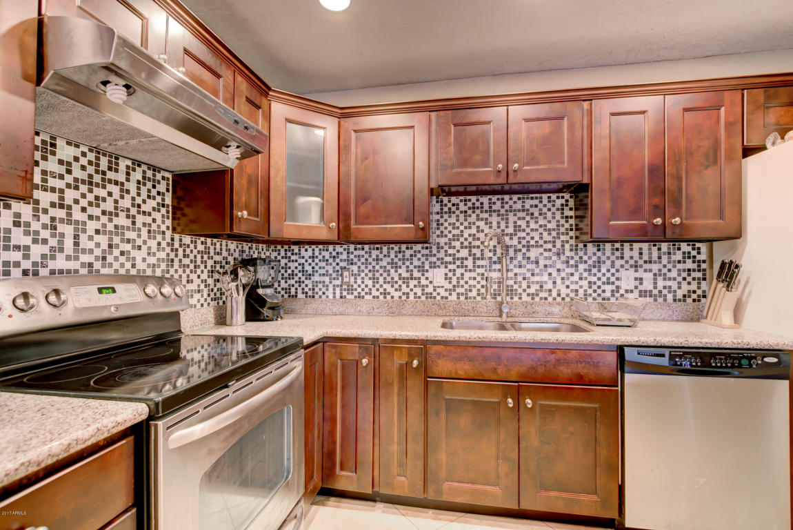 6335 N 37th Dr, Phoenix, AZ 85019 photo 6