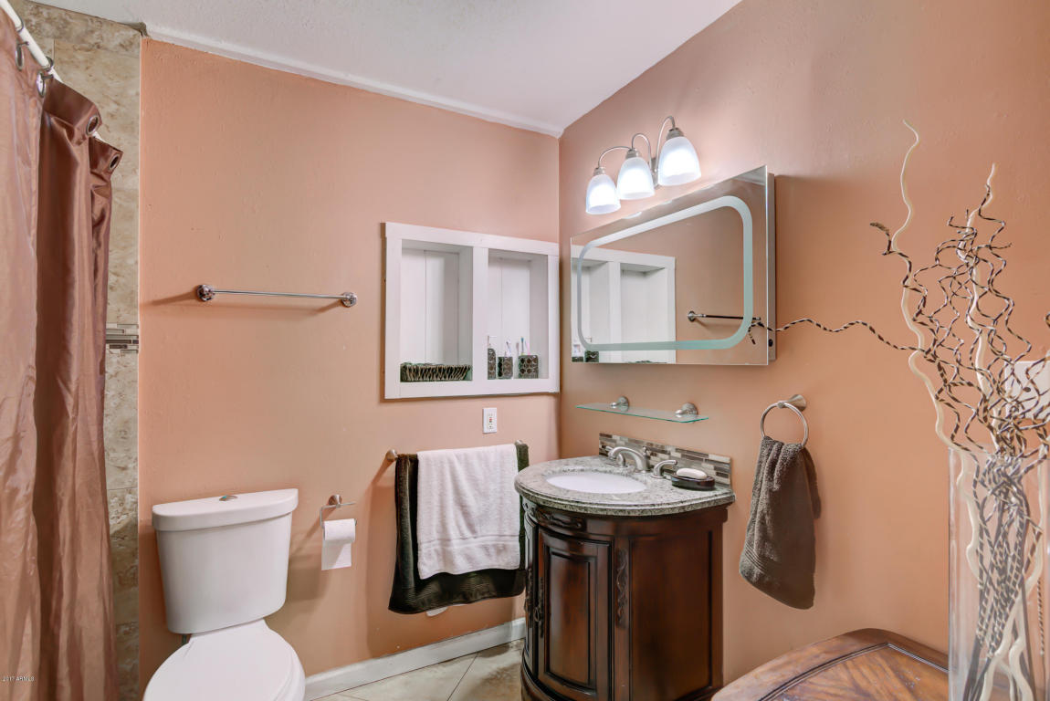 6335 N 37th Dr, Phoenix, AZ 85019 photo 17