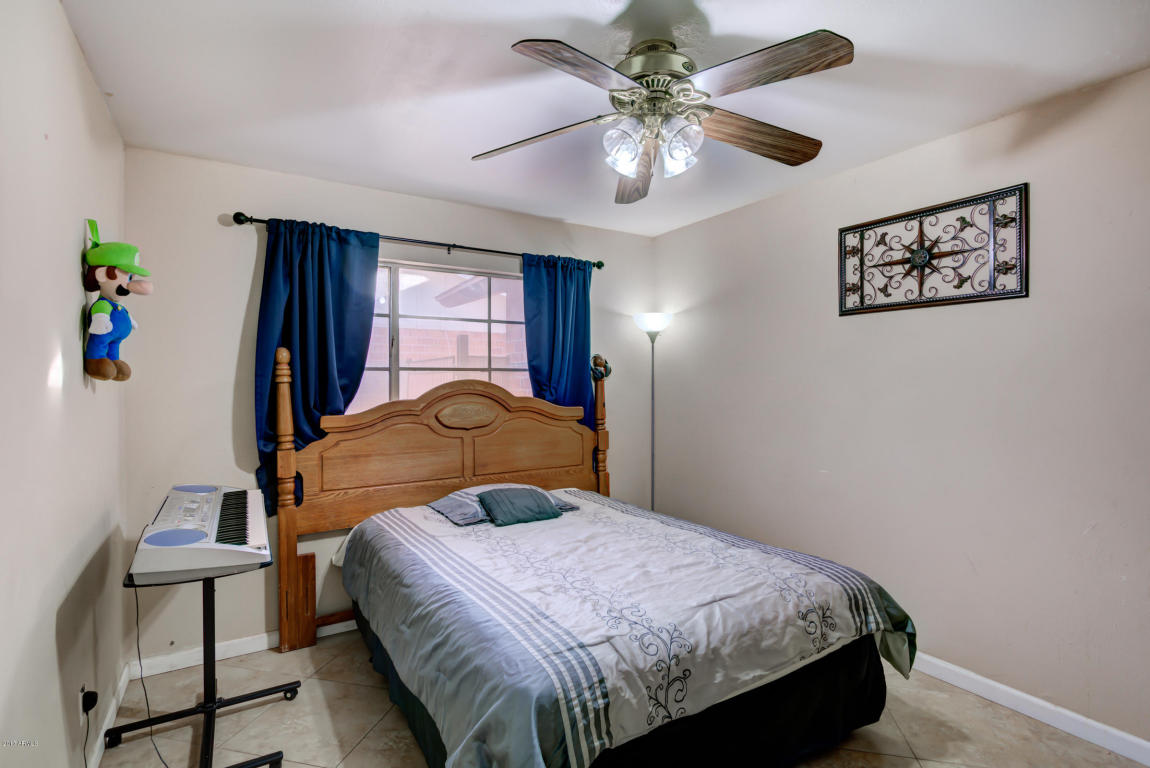 6335 N 37th Dr, Phoenix, AZ 85019 photo 18