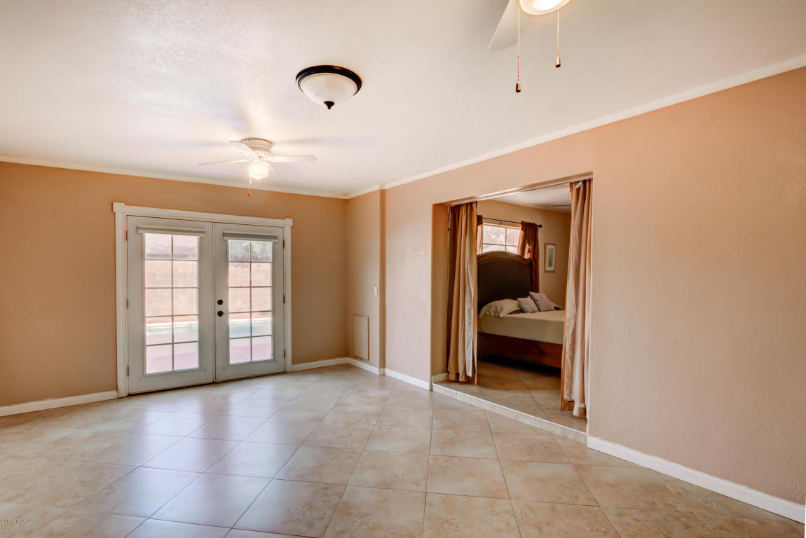 6335 N 37th Dr, Phoenix, AZ 85019 photo 15