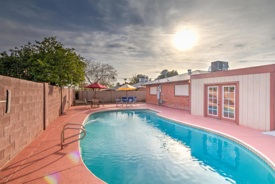 6335 N 37th Dr, Phoenix, AZ 85019 photo 2