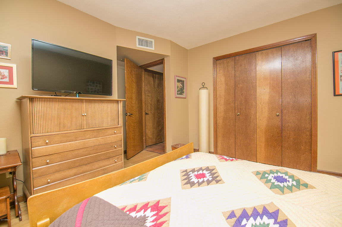 122 E Wood Dr, Phoenix, AZ 85022 photo 22