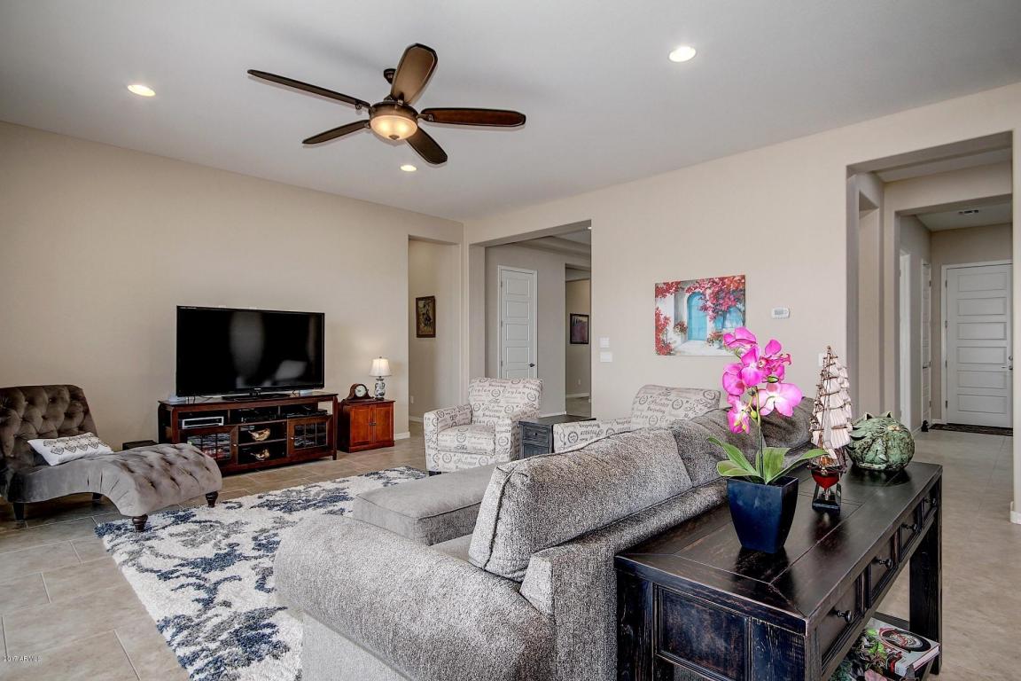 3636 E Cassia Ln, Gilbert, AZ 85298 photo 5