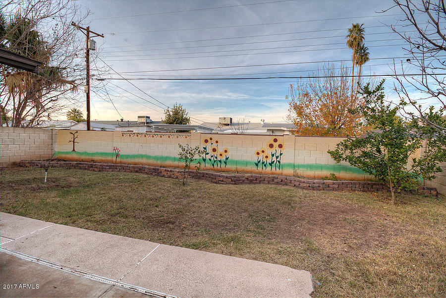 2332 W Seldon Ln, Phoenix, AZ 85021 photo 16