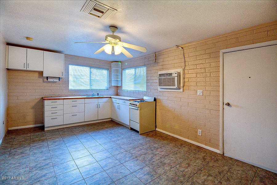 2332 W Seldon Ln, Phoenix, AZ 85021 photo 12
