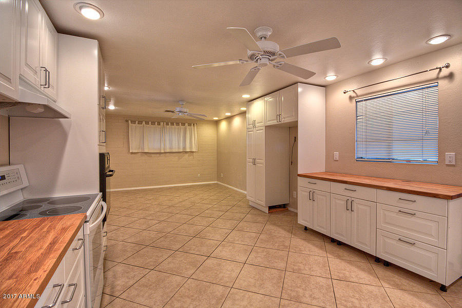 2332 W Seldon Ln, Phoenix, AZ 85021 photo 4