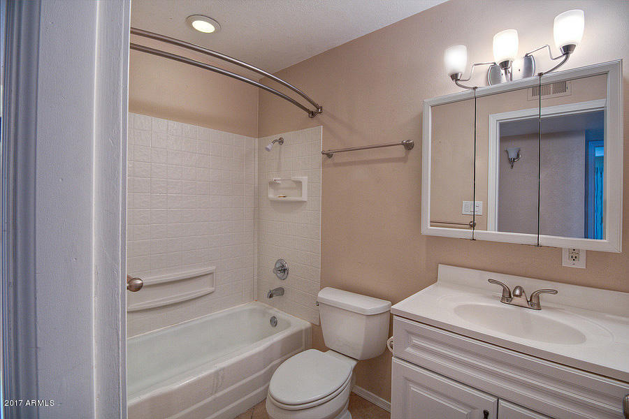 2332 W Seldon Ln, Phoenix, AZ 85021 photo 10