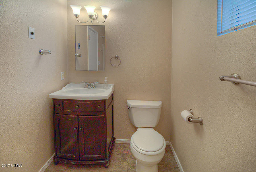 2332 W Seldon Ln, Phoenix, AZ 85021 photo 15