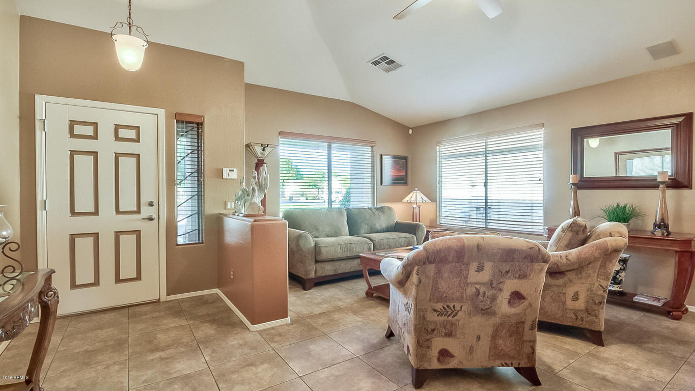 5251 E Indigo St, Mesa, AZ 85205 photo 4