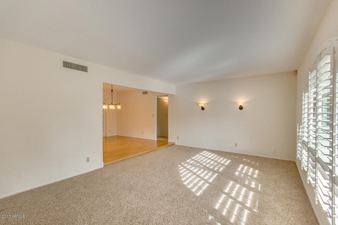12 E Concorda Dr, Tempe, AZ 85282 photo 15