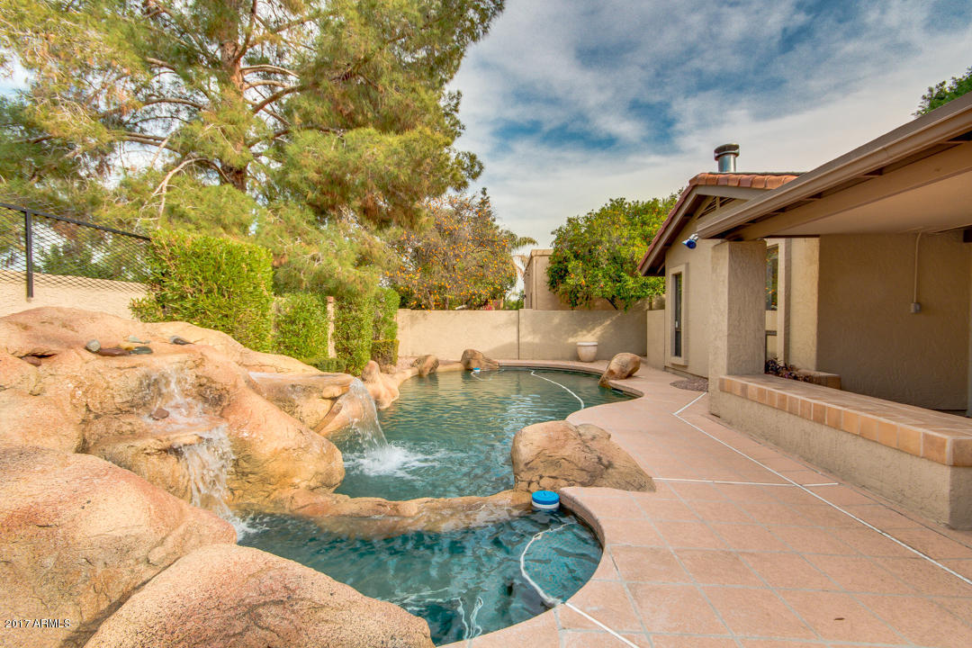 12 E Concorda Dr, Tempe, AZ 85282 photo 71