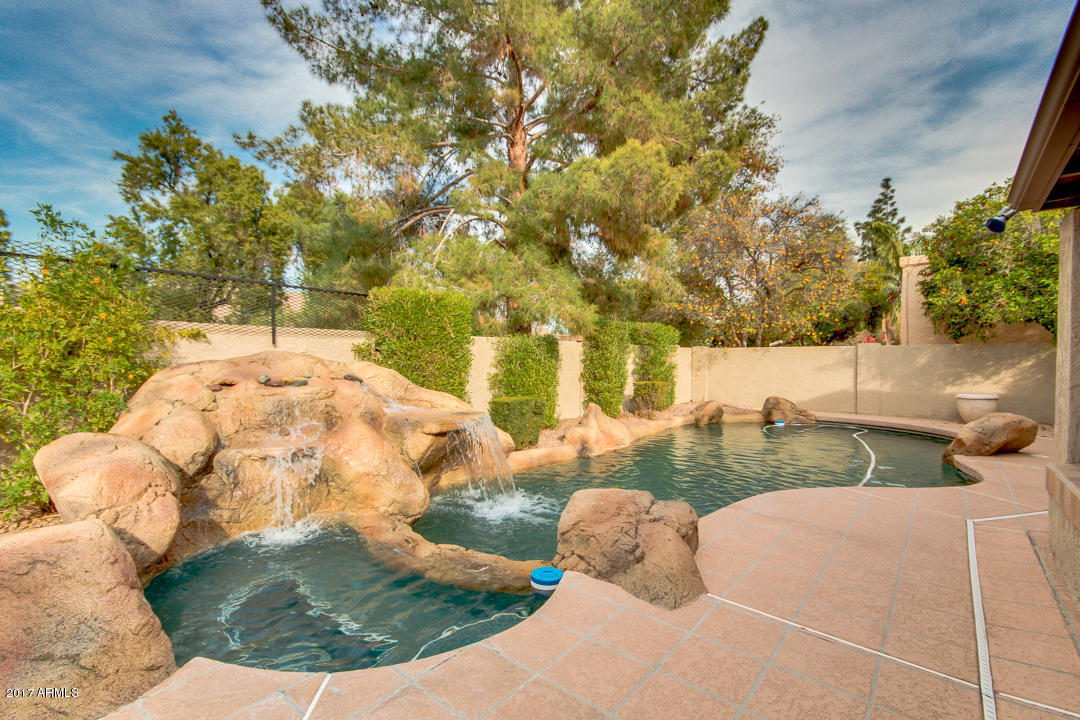 12 E Concorda Dr, Tempe, AZ 85282 photo 70