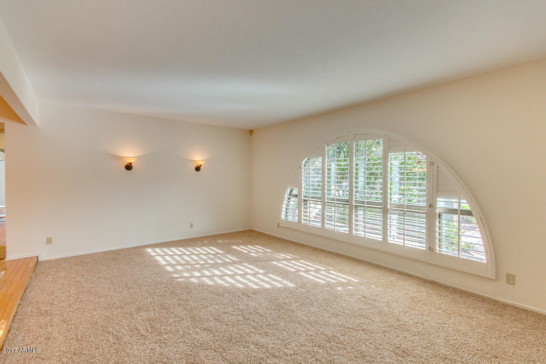 12 E Concorda Dr, Tempe, AZ 85282 photo 14