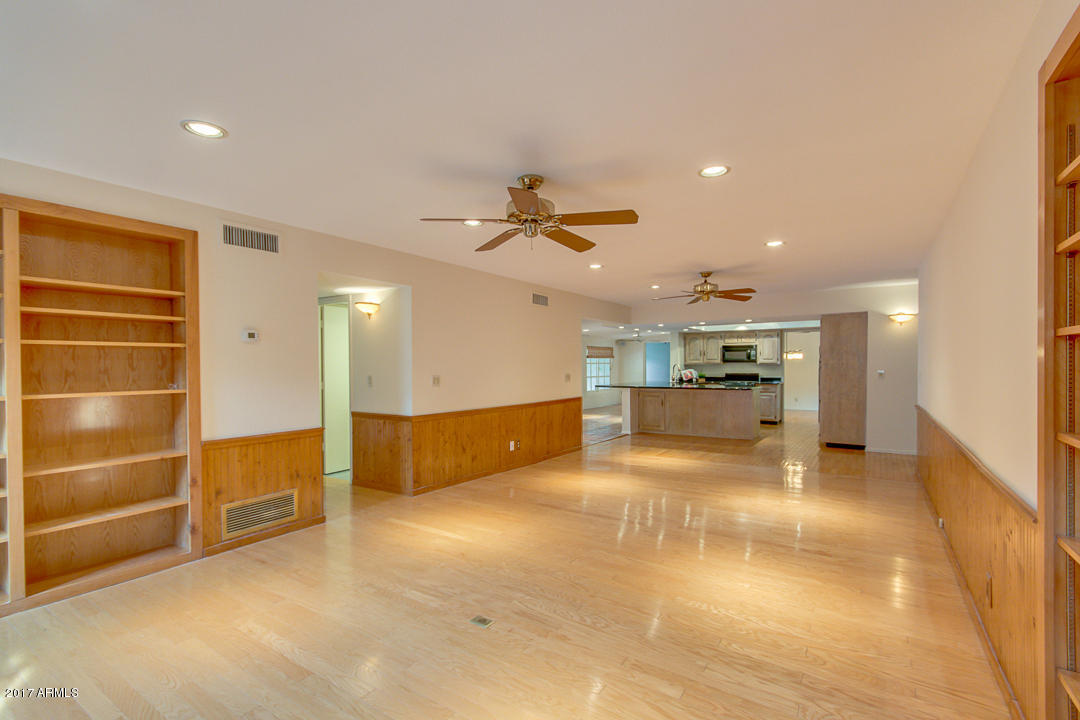 12 E Concorda Dr, Tempe, AZ 85282 photo 29