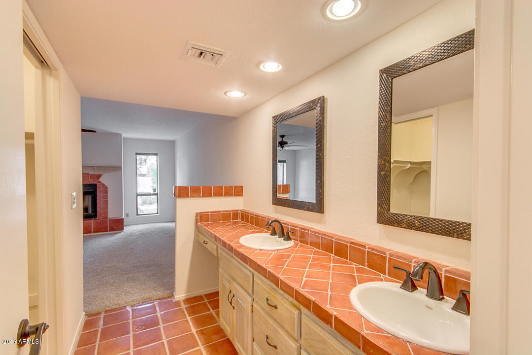 12 E Concorda Dr, Tempe, AZ 85282 photo 50