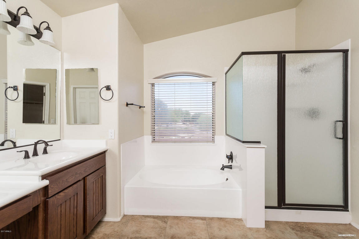 253 E Sherri Dr, Gilbert, AZ 85296 photo 14