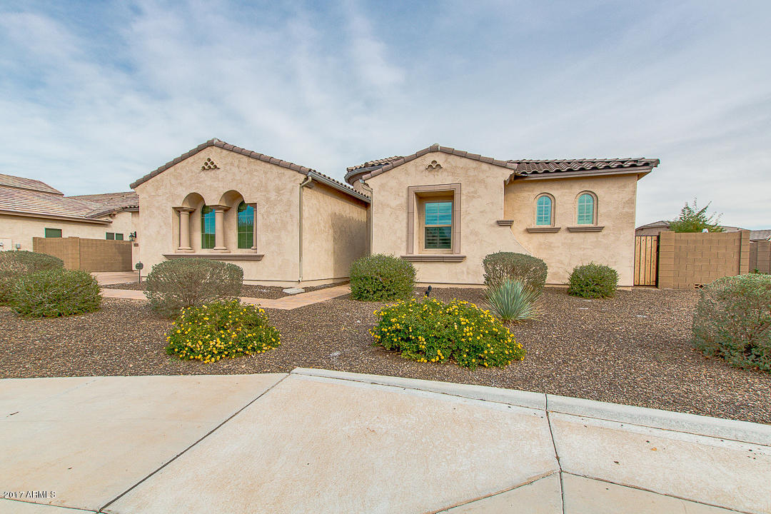 3375 S Clairborne Ave, Gilbert, AZ 85297 photo 2