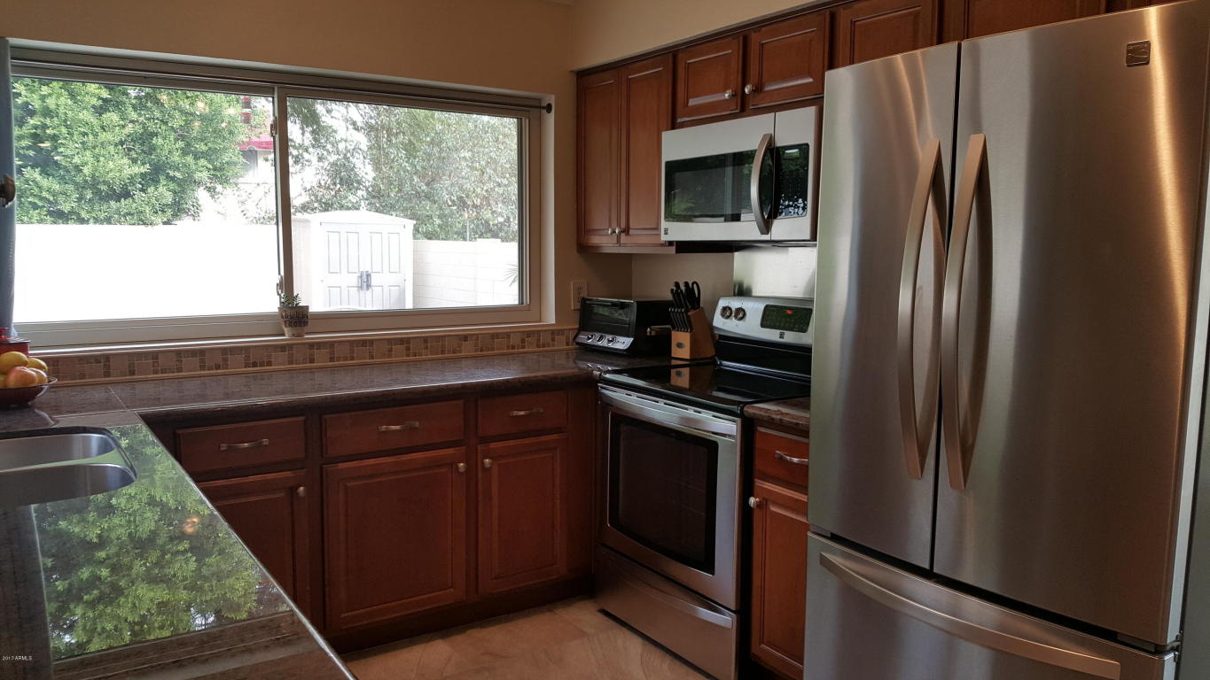 4716 E Piedmont Rd, Phoenix, AZ 85044 photo 9