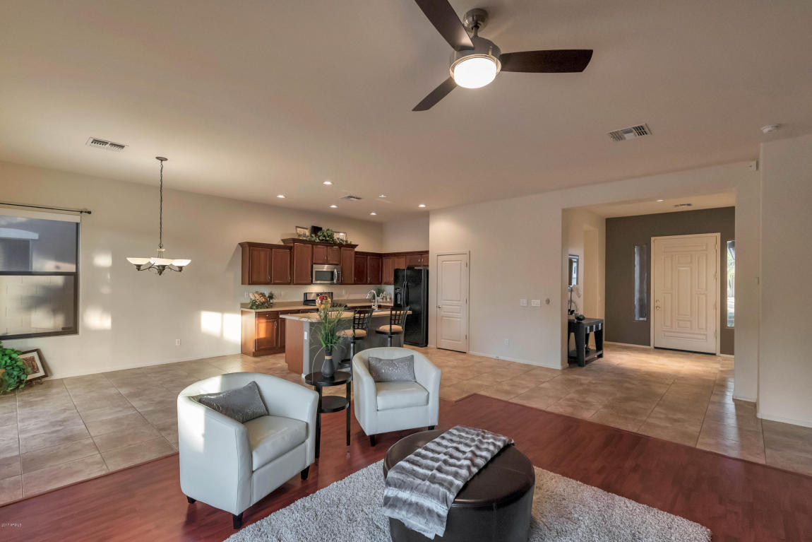 3687 E Oxford Ln, Gilbert, AZ 85295 photo 4