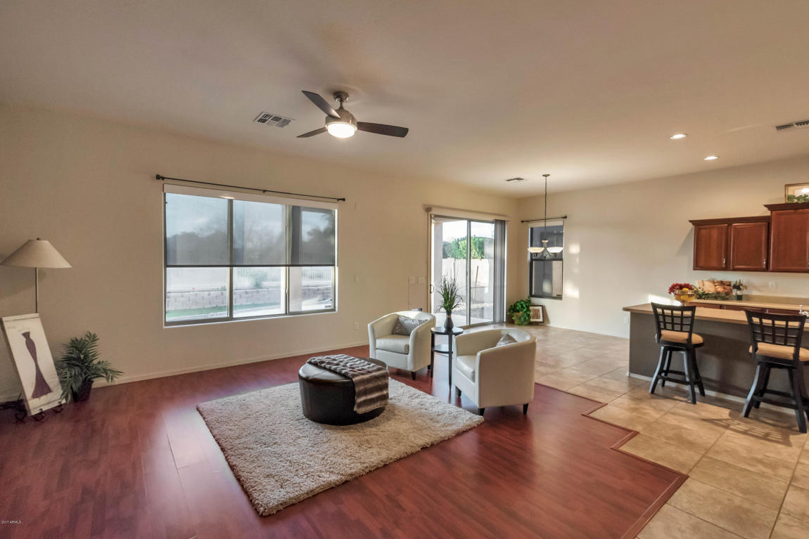 3687 E Oxford Ln, Gilbert, AZ 85295 photo 3