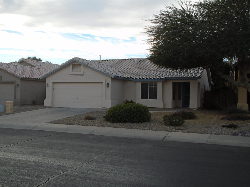 307 E Sherri Dr, Gilbert, AZ 85296 photo 2