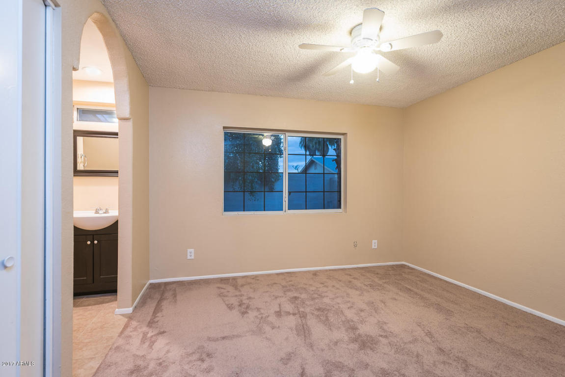 4610 N 75th Dr, Phoenix, AZ 85033 photo 14